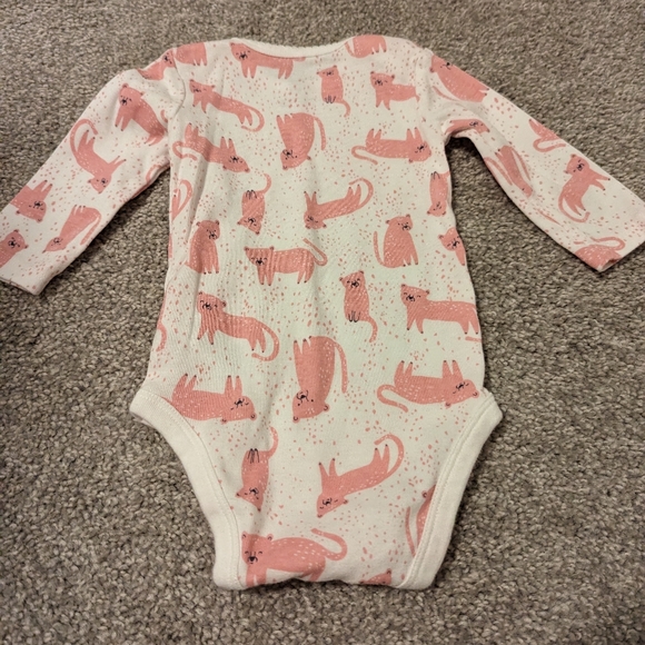 3 For $18 Pink Carter's Polar Bear Set - Picture 6 of 9